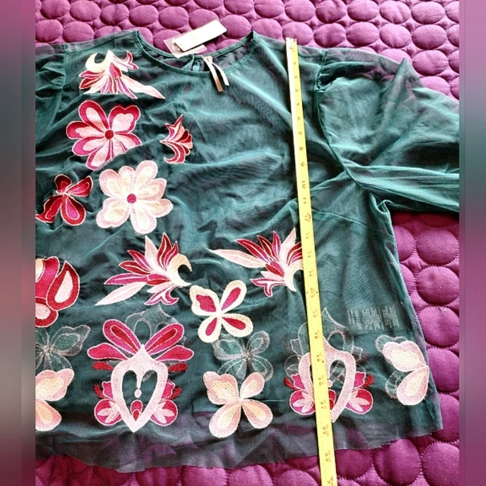 NWT By Anthropologie Long-Sleeve Embroidered Cropped Mesh Top Size 1X - Picture 7 of 16